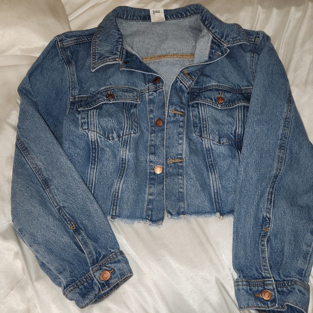 Pink cropped jacket